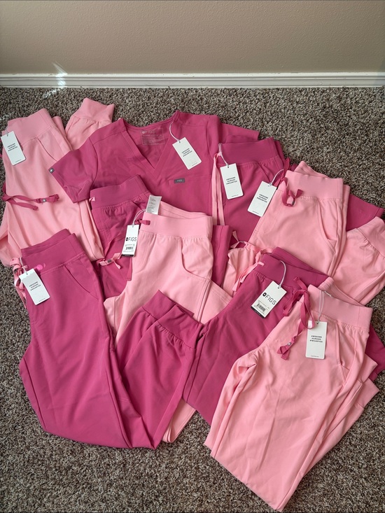 Figs Pants - ✨NWT~FIGS Scrubs 😍🩷✨
